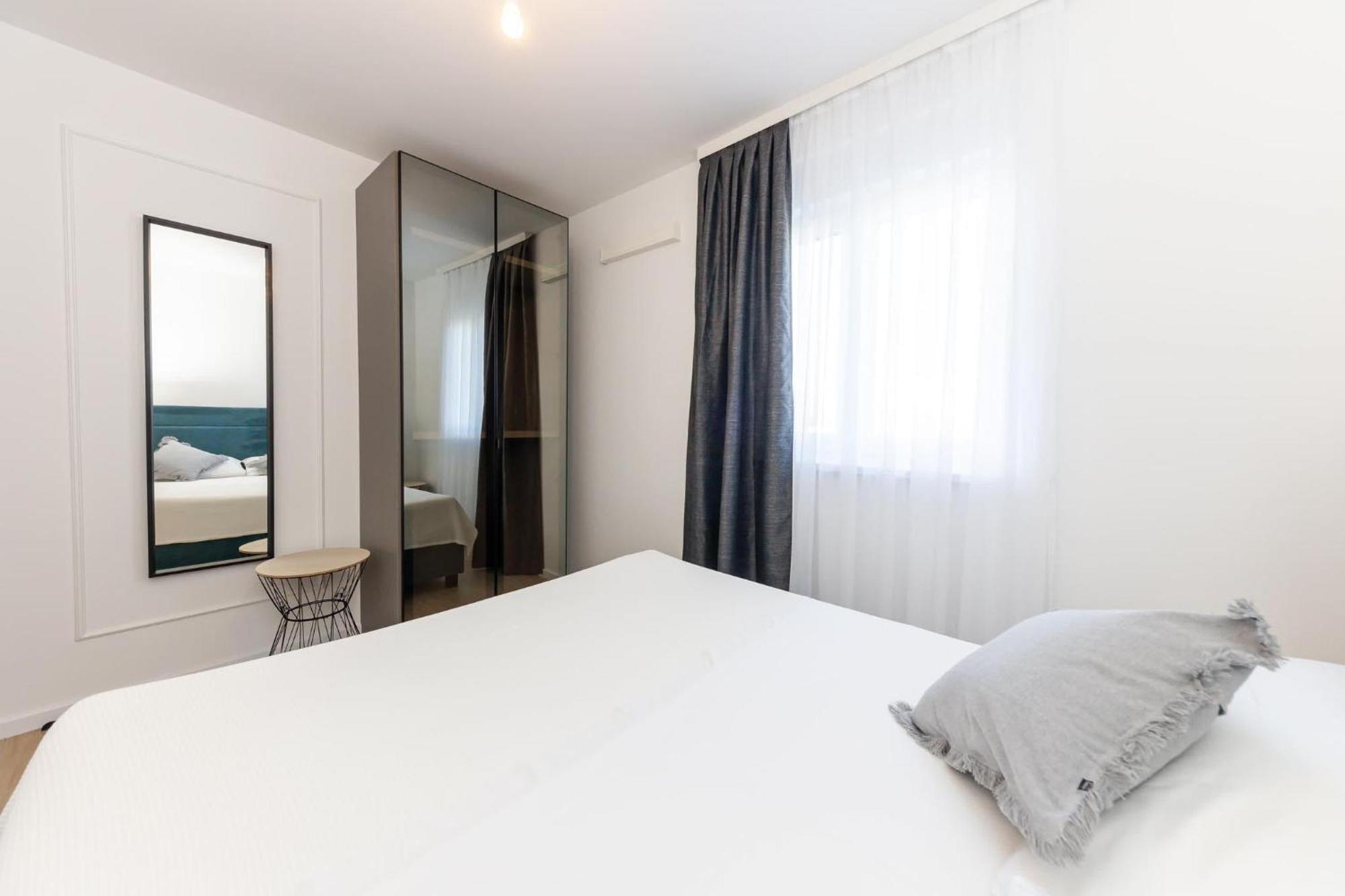 Apartments Antico Trogir Exterior foto